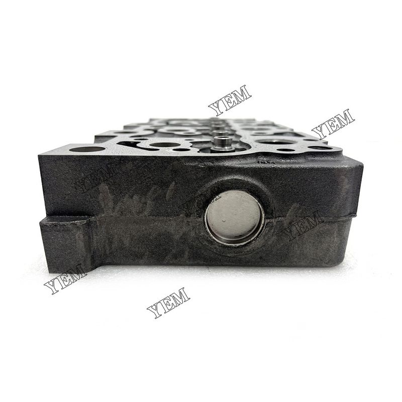 New L2000 cylinder head For kubota Tractor engine parts